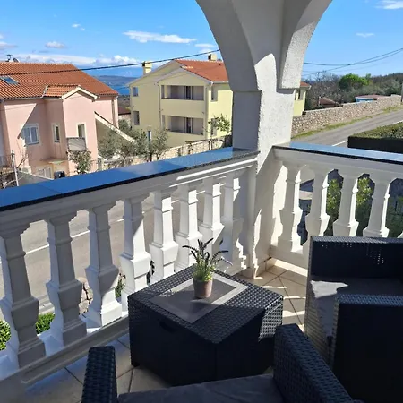 Blue Ivy App Salatic Besplatno Koristenje Elektricnih Bicikala Appartement *